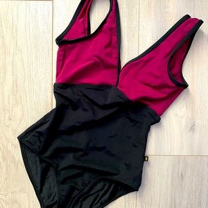 Mariia leotard. Burgundy/black. Xs. Like new